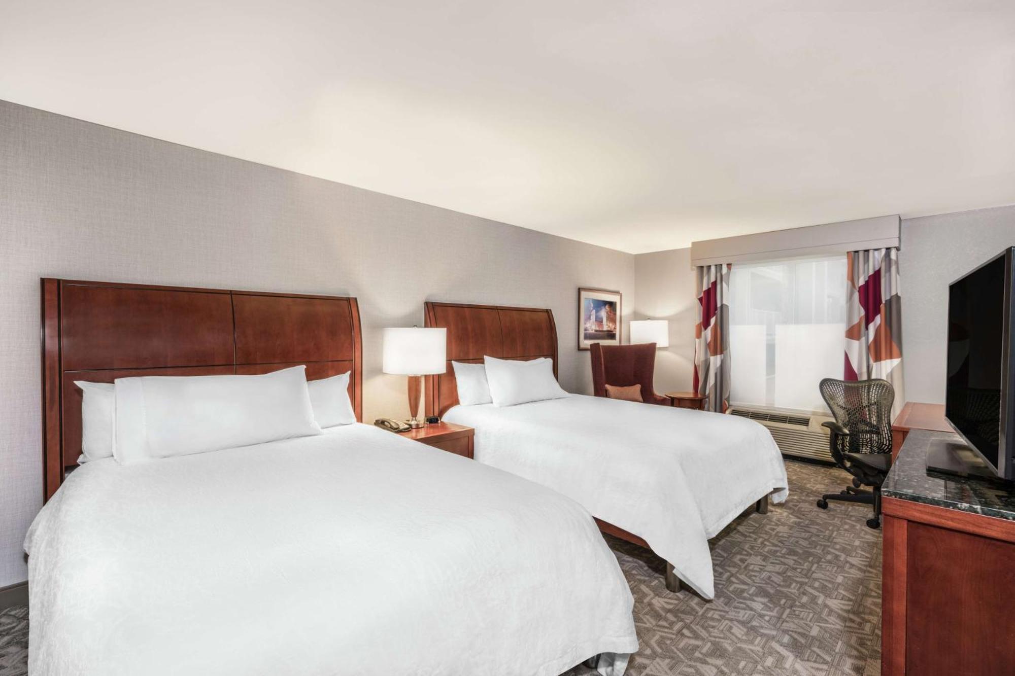 Hilton Garden Inn Blacksburg University Exterior photo