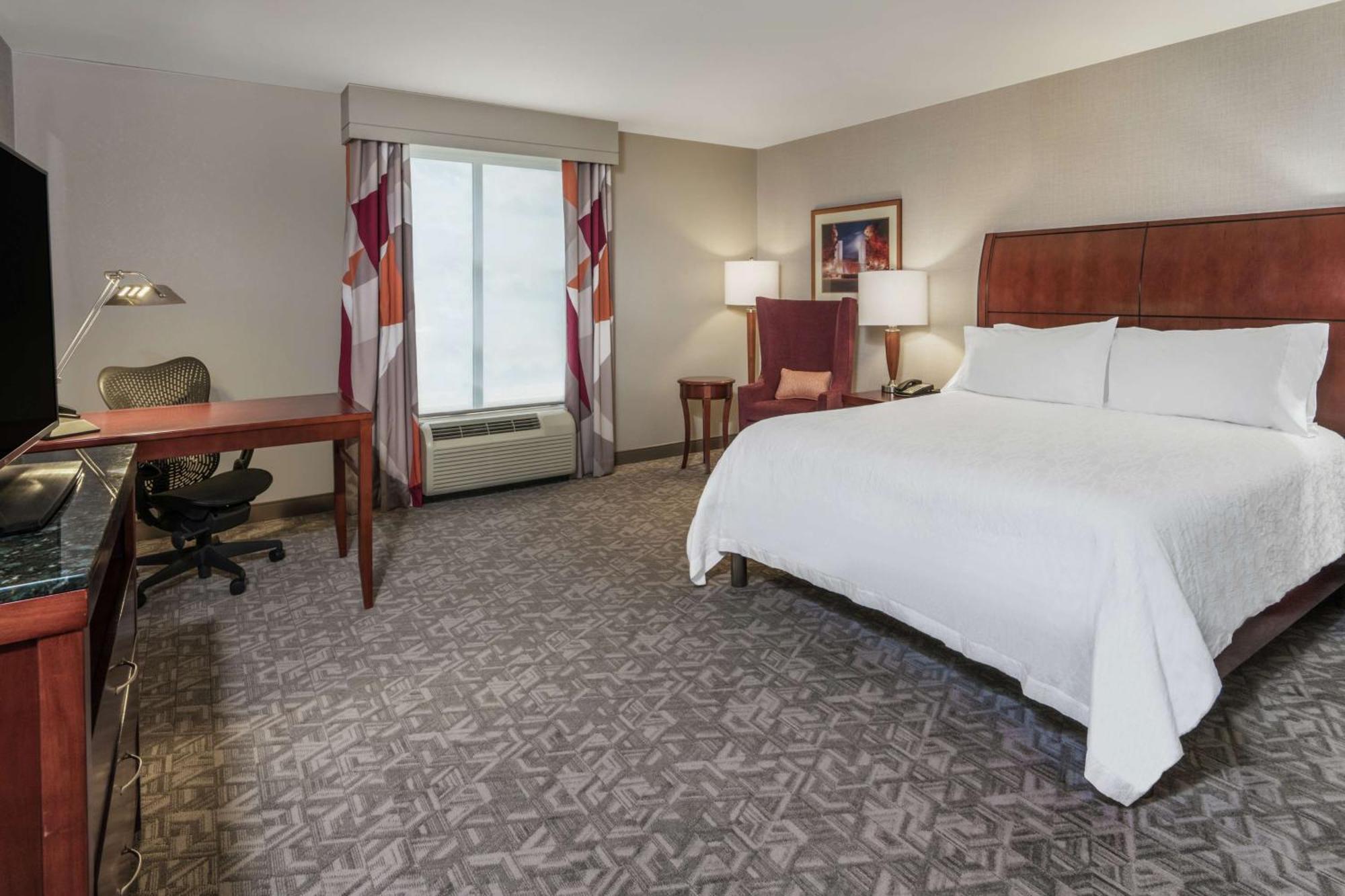 Hilton Garden Inn Blacksburg University Exterior photo